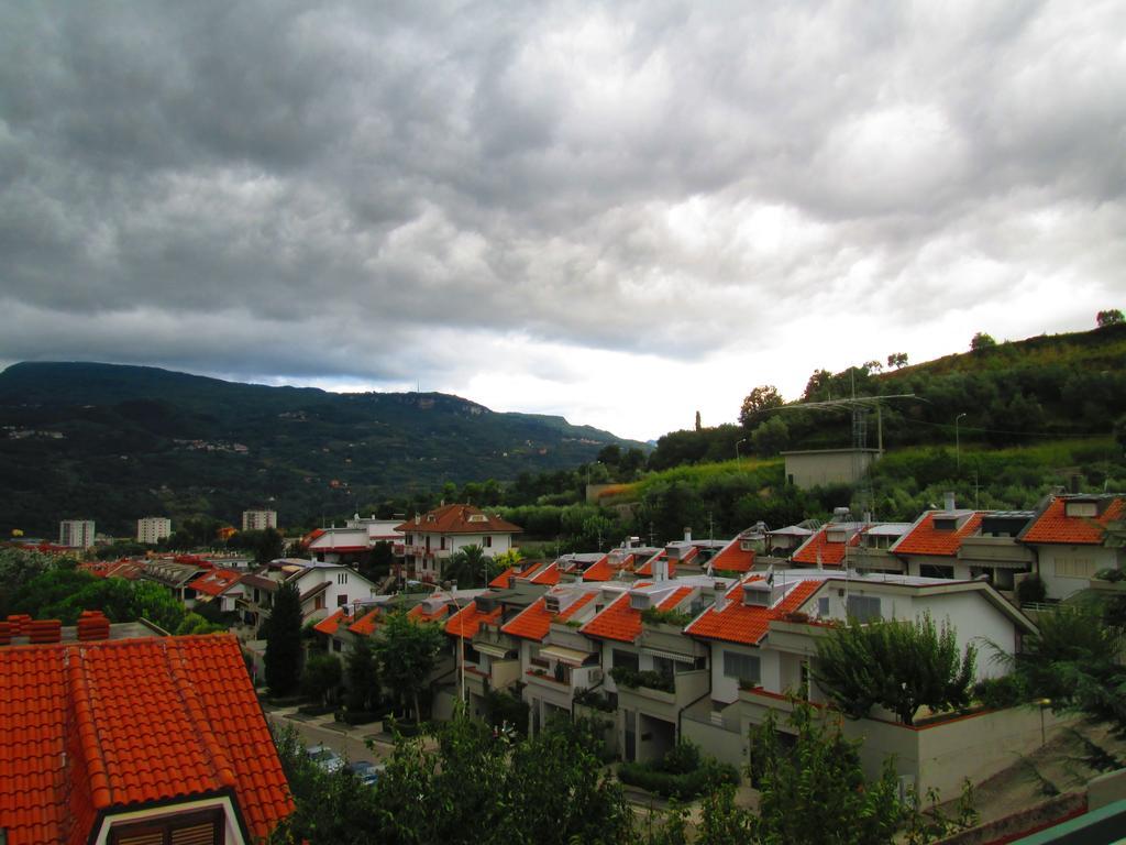 B&B Le Begonie Ascoli Piceno Szoba fotó