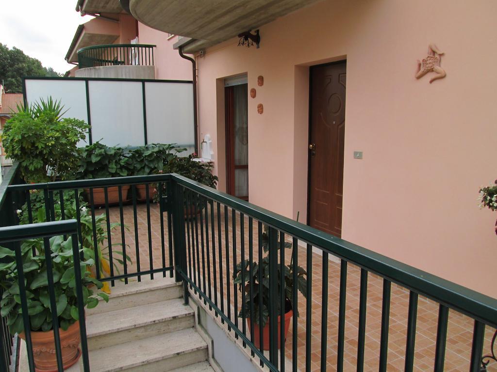 B&B Le Begonie Ascoli Piceno Szoba fotó
