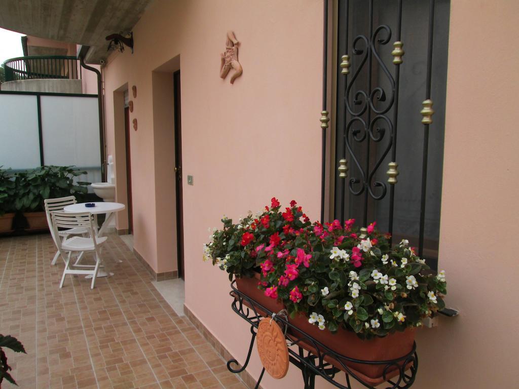 B&B Le Begonie Ascoli Piceno Szoba fotó